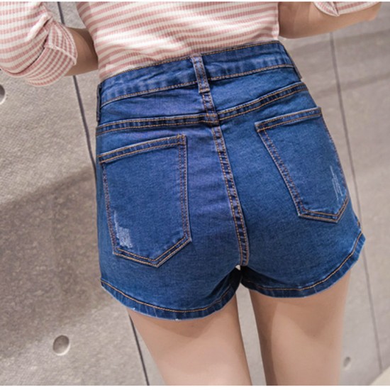 womens denim shorts with pockets showing