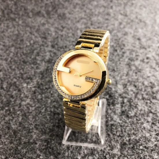 gucci watch golden