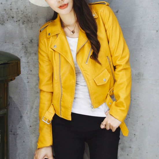 Ladies short deals yellow jackets