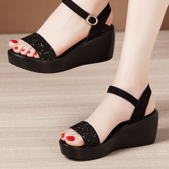 Platform fashion open toe buckle sandal